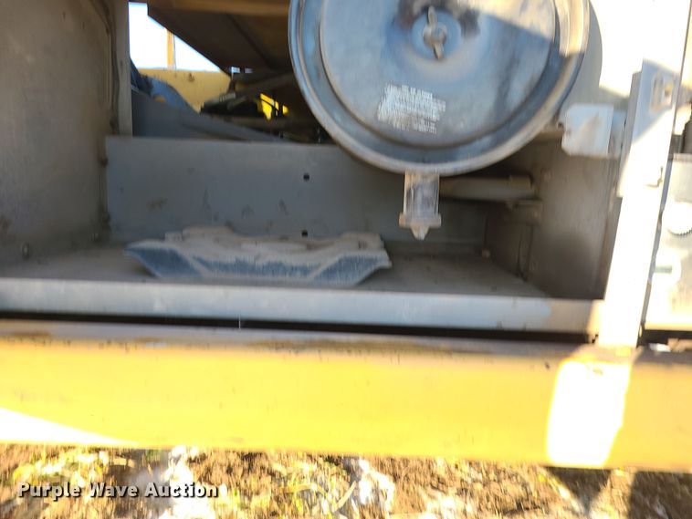 image for item DK4142 2004 John Deere 330C LC  excavator