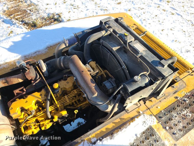 image for item DK4142 2004 John Deere 330C LC  excavator