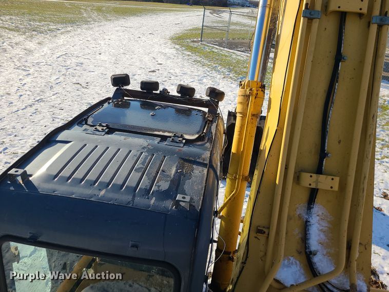 image for item DK4142 2004 John Deere 330C LC  excavator