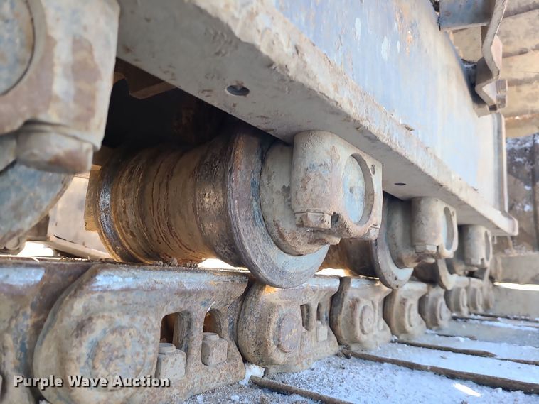 image for item DK4142 2004 John Deere 330C LC  excavator