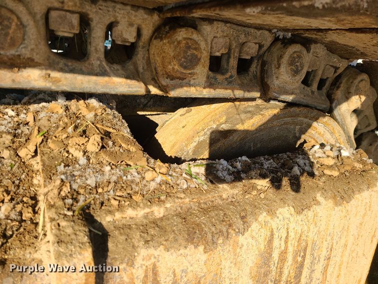 image for item DK4142 2004 John Deere 330C LC  excavator