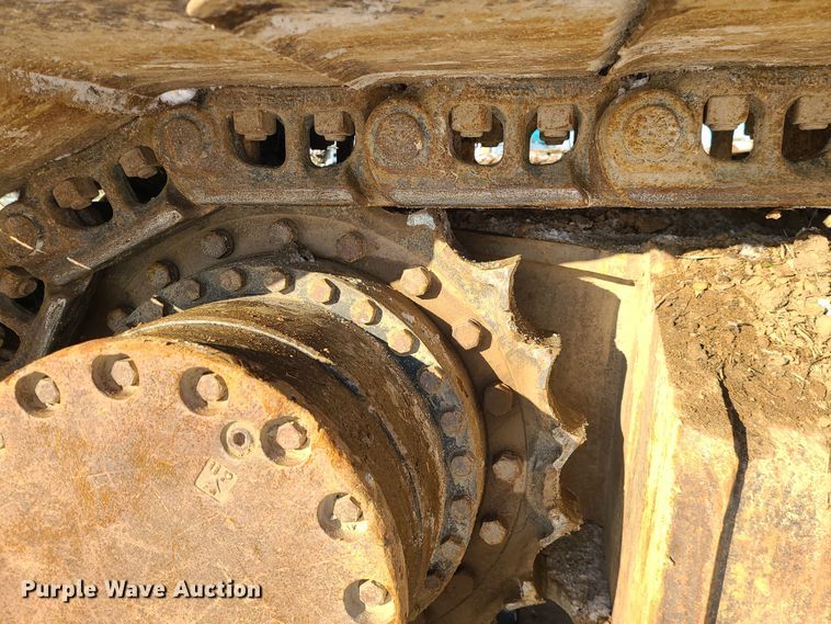 image for item DK4142 2004 John Deere 330C LC  excavator