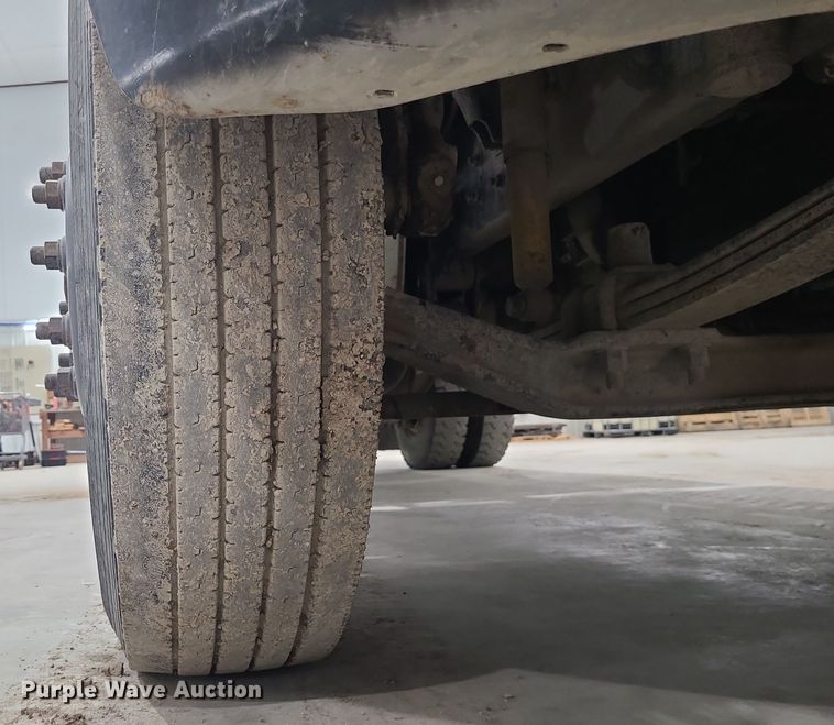 image for item DK4144 2006 Freightliner M2 Business Class  bucket truck