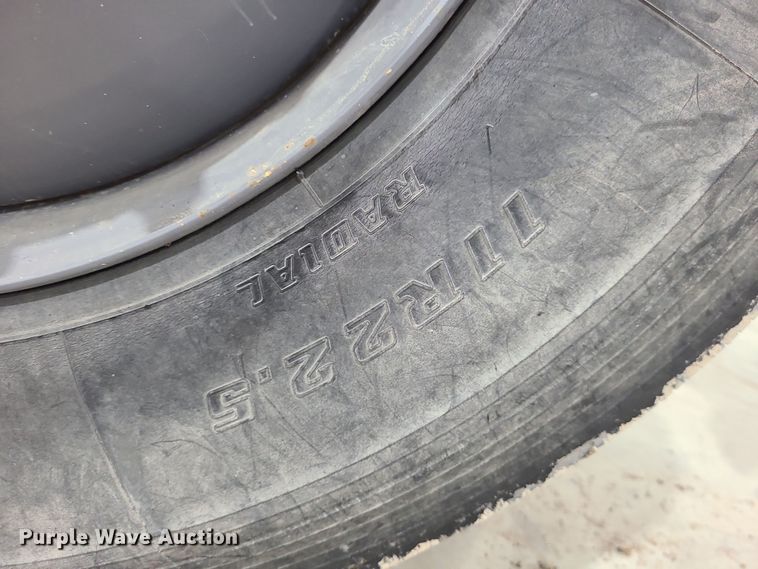 image for item DK4144 2006 Freightliner M2 Business Class  bucket truck