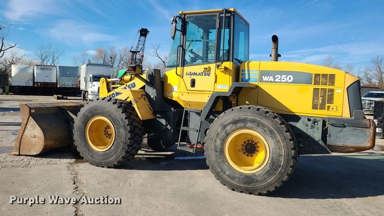 image for item DK4160 2006 Komatsu WA250-5L  wheel loader