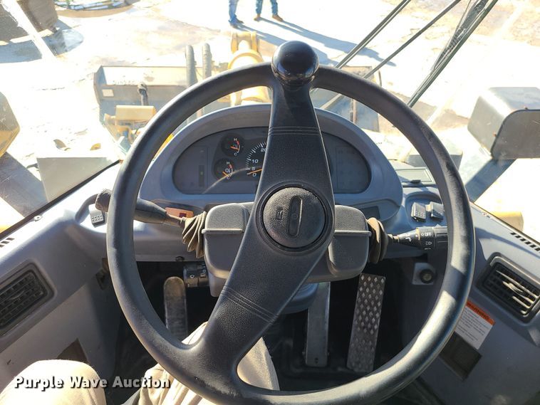 image for item DK4160 2006 Komatsu WA250-5L  wheel loader