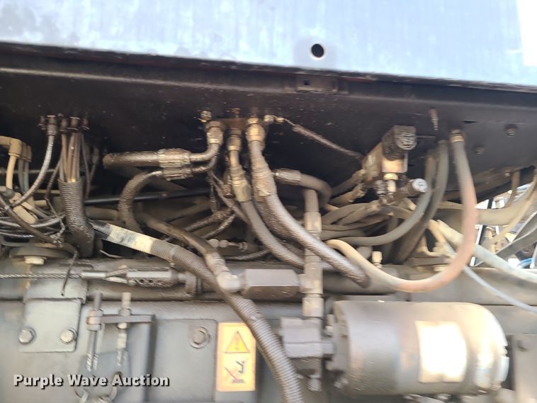 image for item DK4168 2003 Freightliner FC70  street sweeper truck