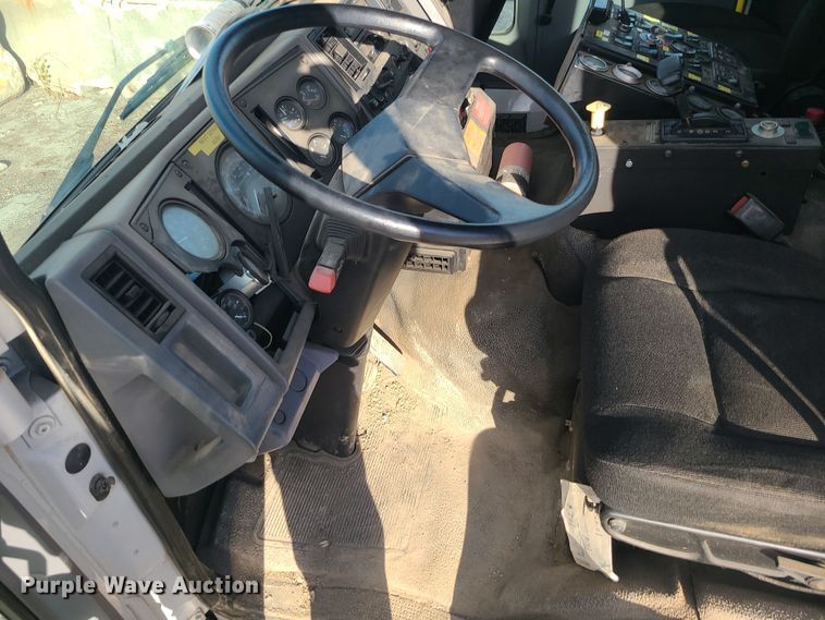 image for item DK4168 2003 Freightliner FC70  street sweeper truck