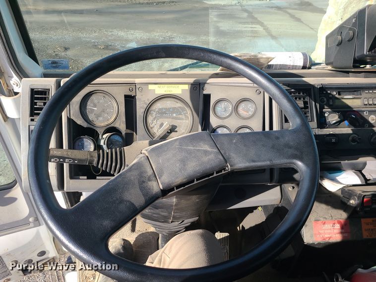 image for item DK4168 2003 Freightliner FC70  street sweeper truck