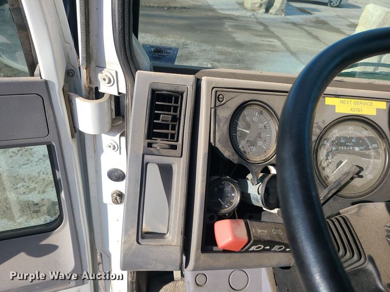 image for item DK4168 2003 Freightliner FC70  street sweeper truck