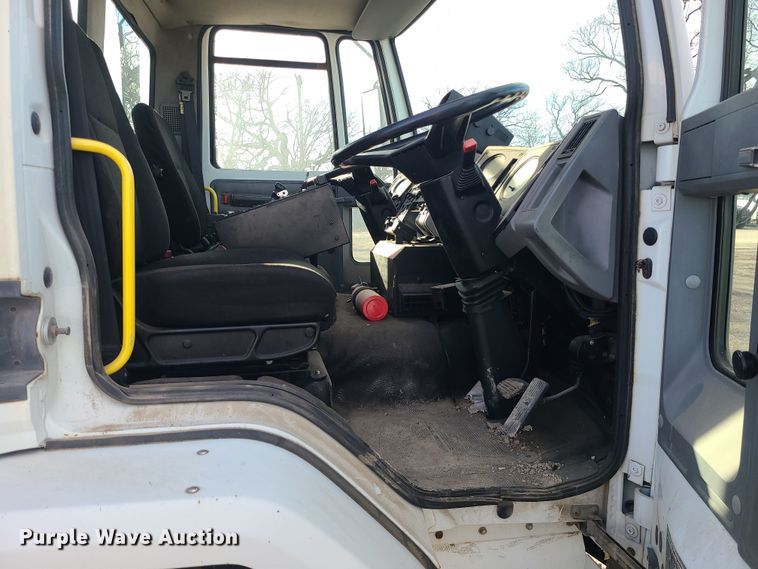 image for item DK4168 2003 Freightliner FC70  street sweeper truck