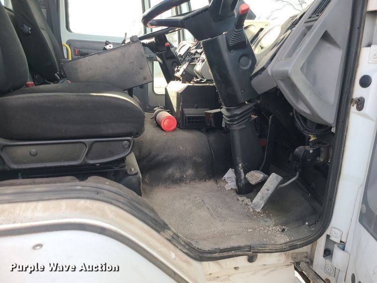 image for item DK4168 2003 Freightliner FC70  street sweeper truck