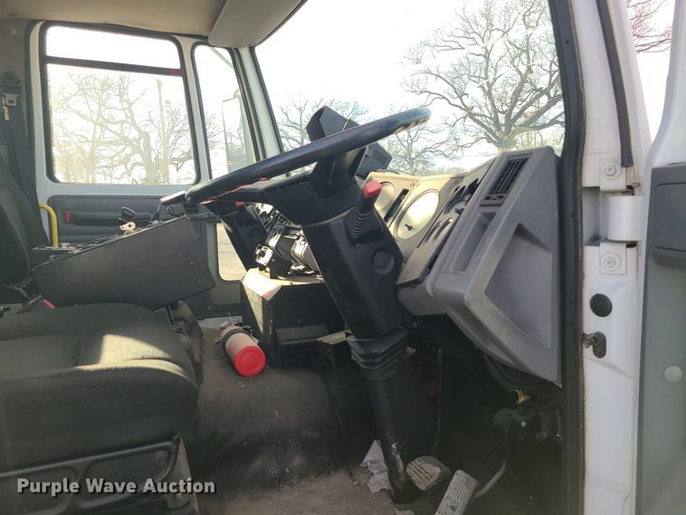 image for item DK4168 2003 Freightliner FC70  street sweeper truck