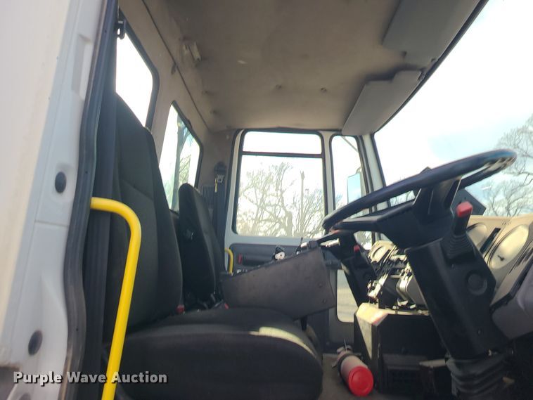 image for item DK4168 2003 Freightliner FC70  street sweeper truck