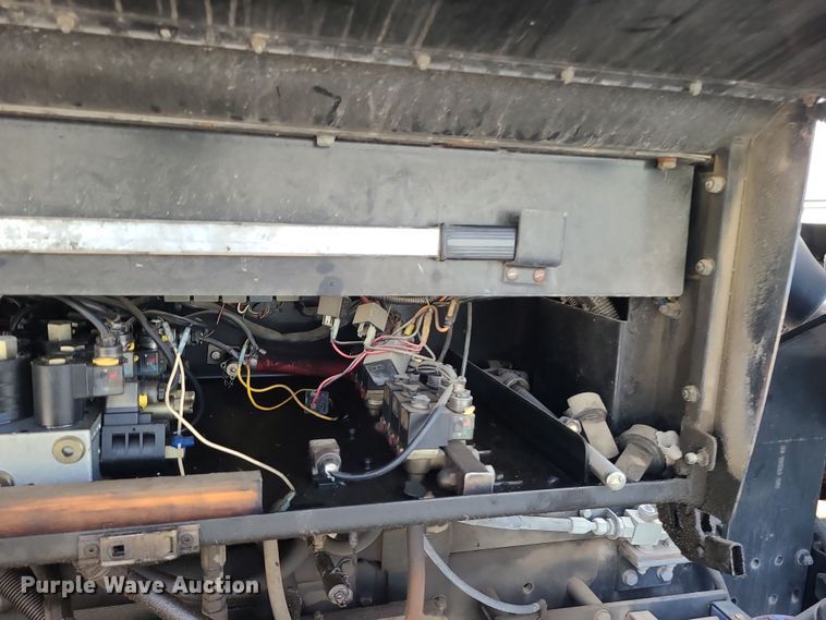 image for item DK4168 2003 Freightliner FC70  street sweeper truck