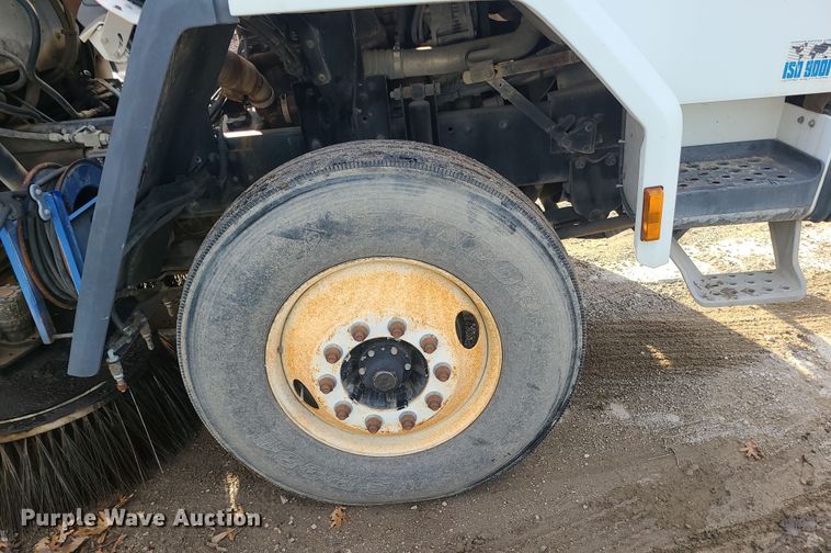 image for item DK4168 2003 Freightliner FC70  street sweeper truck