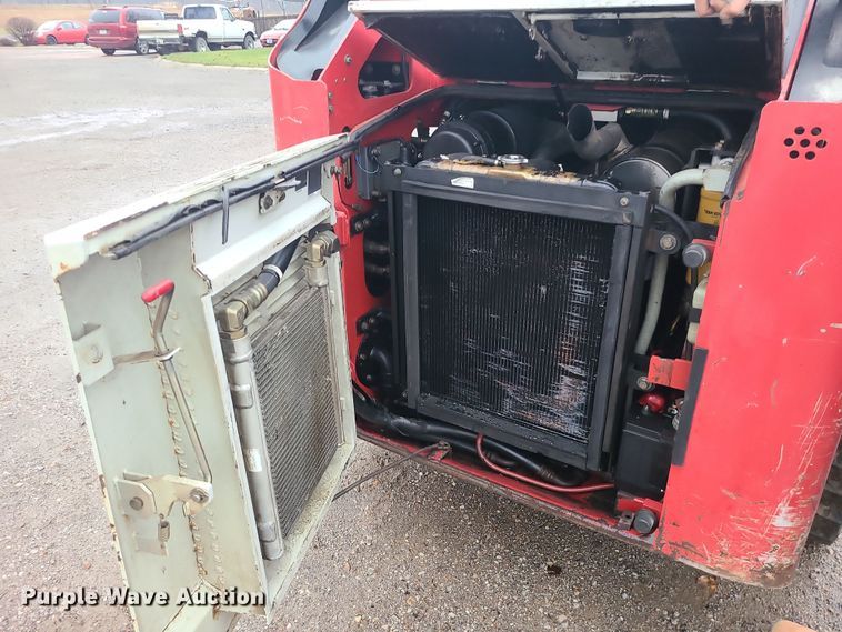 image for item DK4173 2004 Takeuchi TL140  tracked skid steer loader