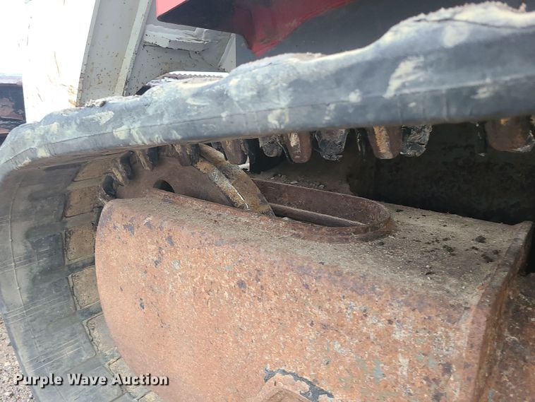 image for item DK4173 2004 Takeuchi TL140  tracked skid steer loader