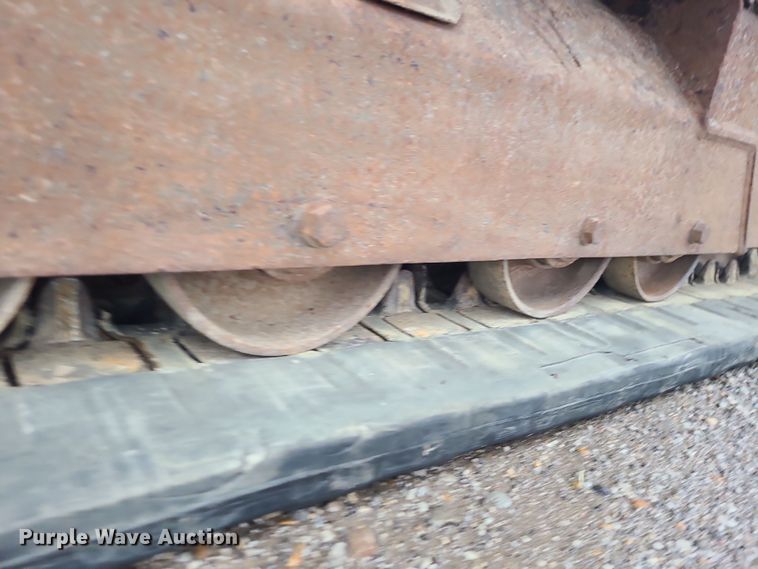 image for item DK4173 2004 Takeuchi TL140  tracked skid steer loader