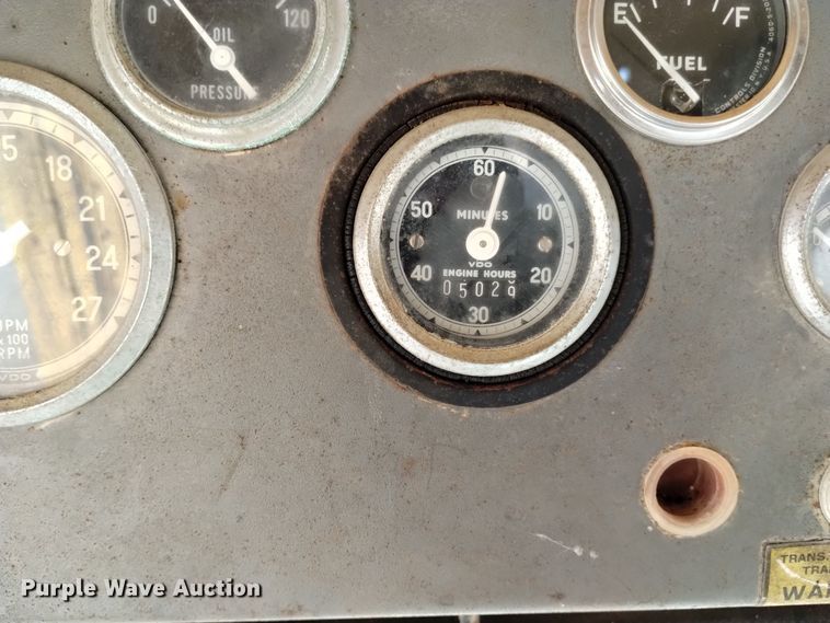 image for item DK8882 1972 Champion D-560  rigid frame motor grader