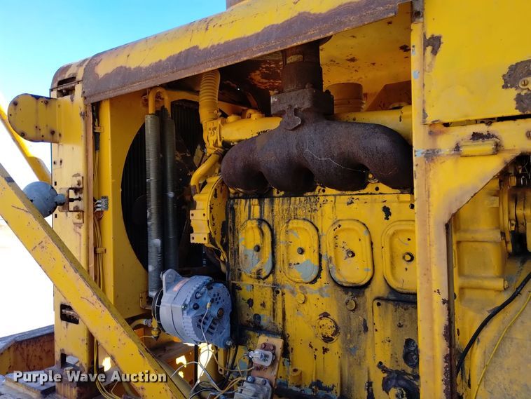 image for item DK8882 1972 Champion D-560  rigid frame motor grader