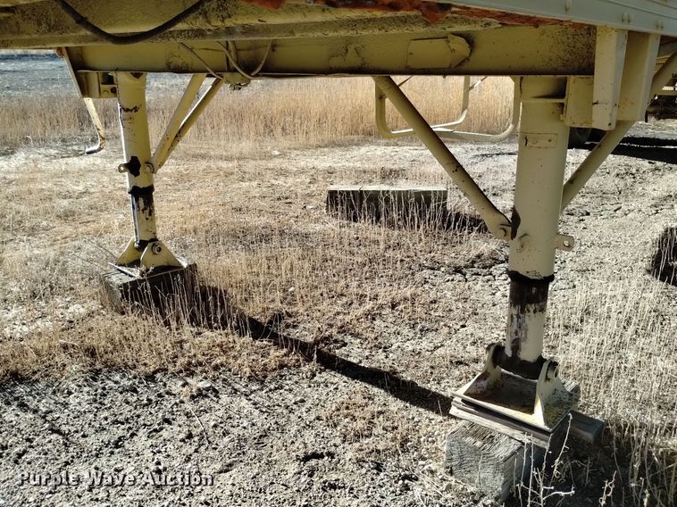 image for item DK8915 1961 Dorsey RALT 20  dry van trailer with batch plant boiler