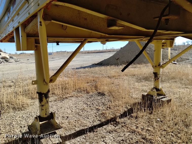 image for item DK8915 1961 Dorsey RALT 20  dry van trailer with batch plant boiler