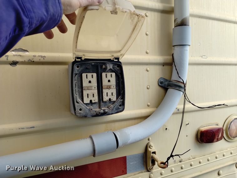 image for item DK8915 1961 Dorsey RALT 20  dry van trailer with batch plant boiler