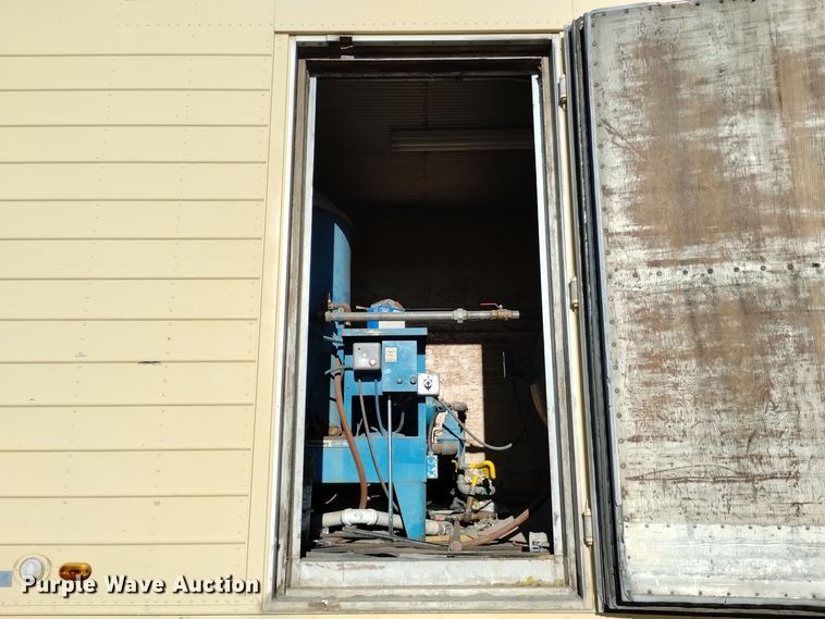 image for item DK8915 1961 Dorsey RALT 20  dry van trailer with batch plant boiler