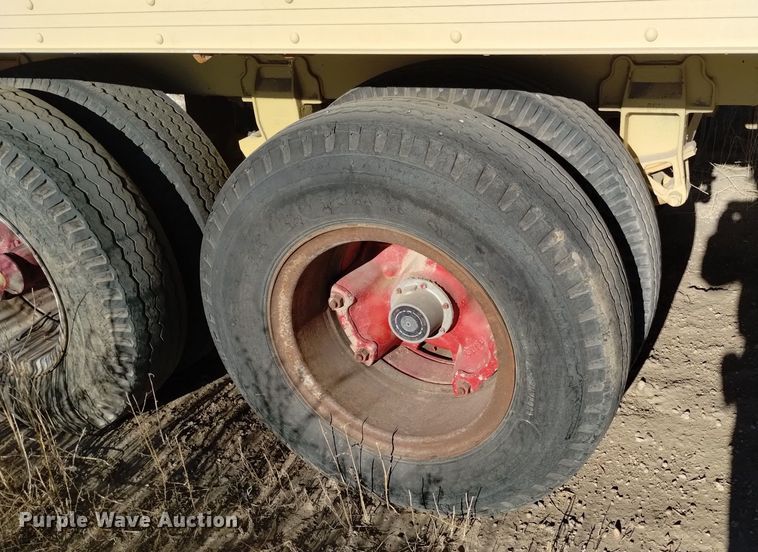 image for item DK8915 1961 Dorsey RALT 20  dry van trailer with batch plant boiler