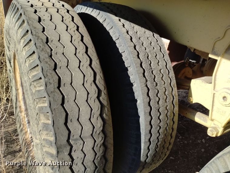 image for item DK8915 1961 Dorsey RALT 20  dry van trailer with batch plant boiler