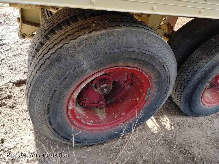 image for item DK8915 1961 Dorsey RALT 20  dry van trailer with batch plant boiler