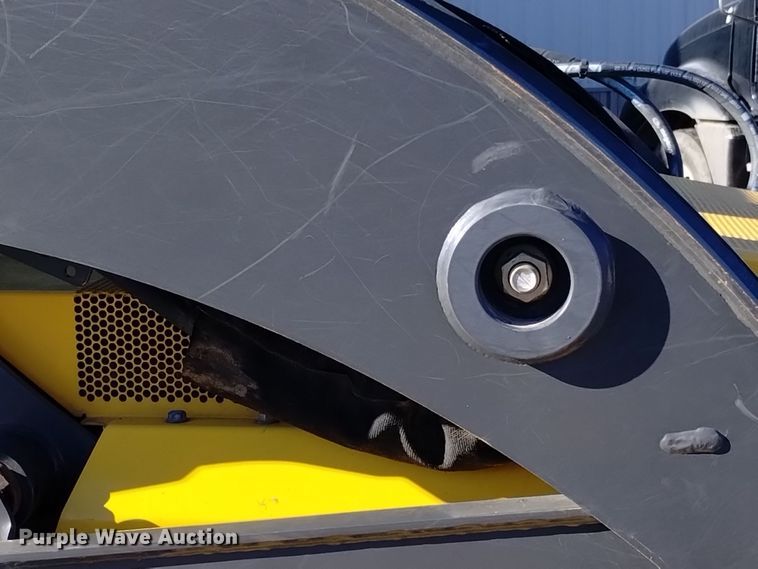 image for item DK8918 2013 New Holland L225  skid steer loader