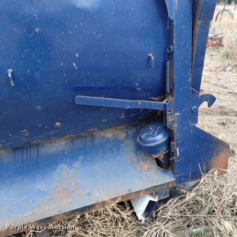 image for item DK8926 Wesco  dump bed