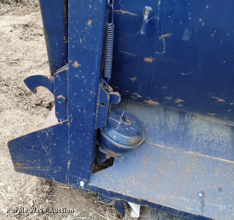 image for item DK8926 Wesco  dump bed