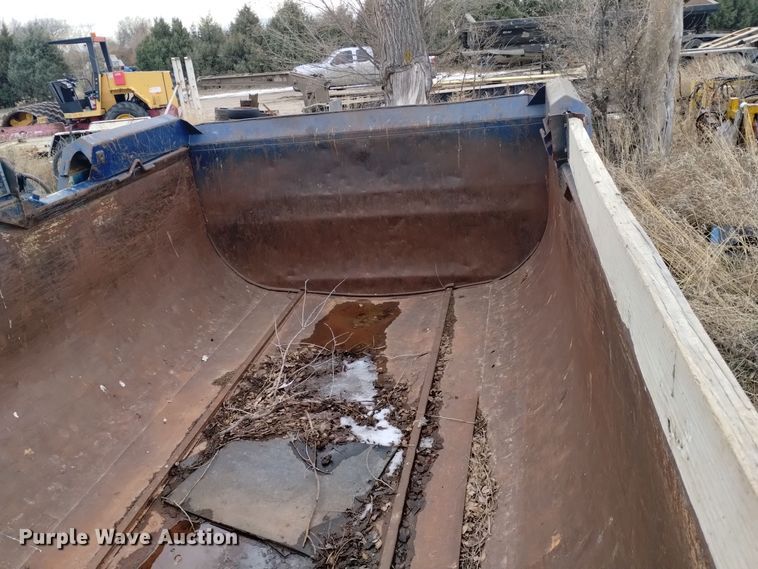 image for item DK8926 Wesco  dump bed