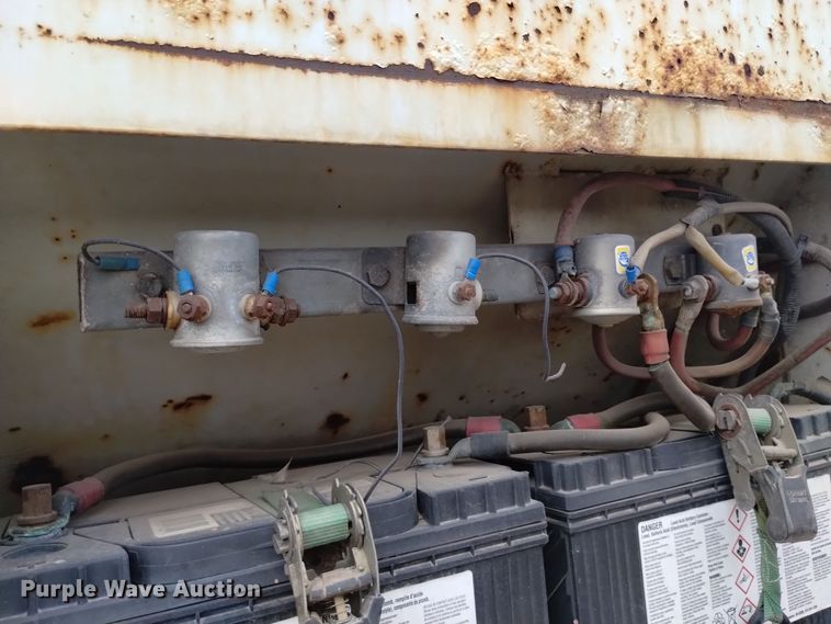 image for item DK8927 1986 Wesco 863026  transfer trailer