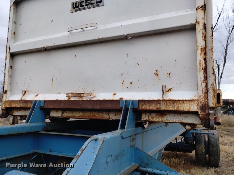 image for item DK8927 1986 Wesco 863026  transfer trailer