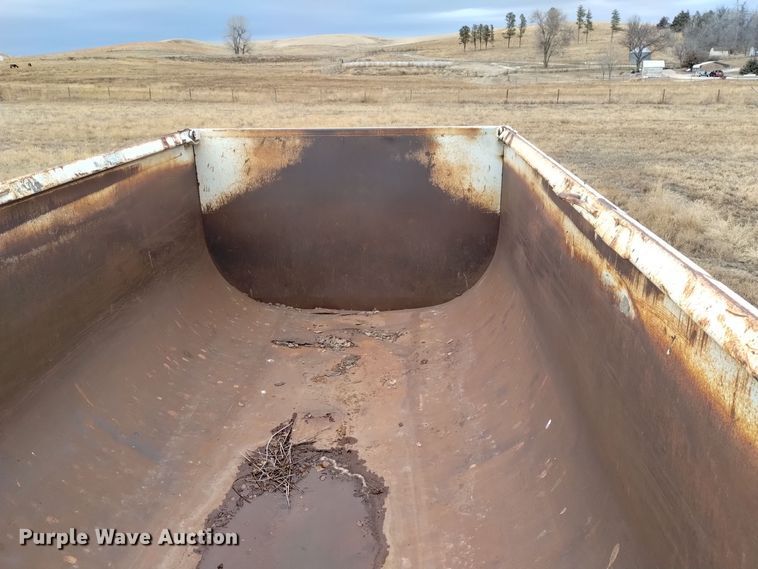 image for item DK8927 1986 Wesco 863026  transfer trailer