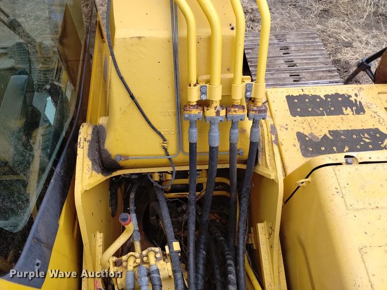 image for item DK8928 2012 Komatsu PC200LC-8  excavator