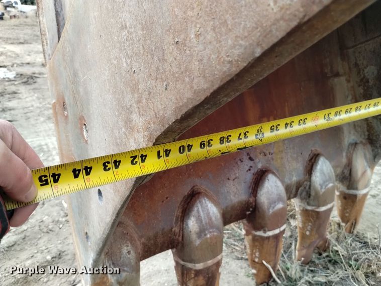 image for item DK8928 2012 Komatsu PC200LC-8  excavator