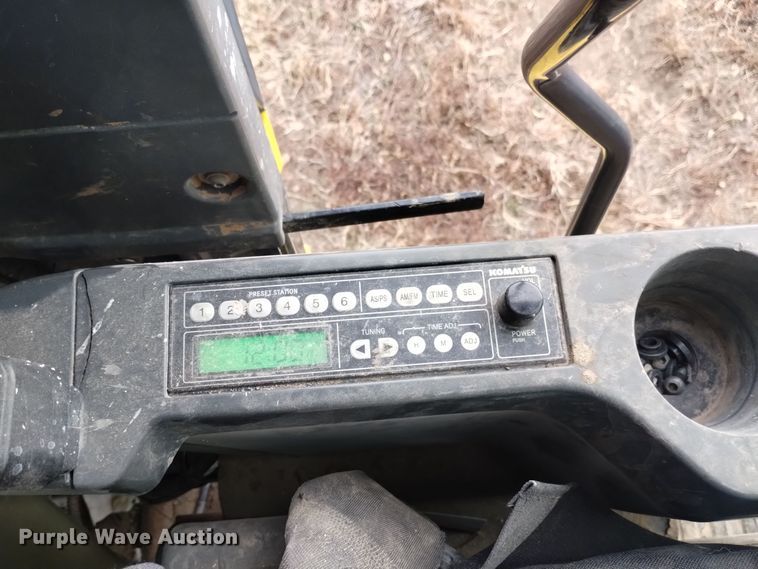 image for item DK8928 2012 Komatsu PC200LC-8  excavator