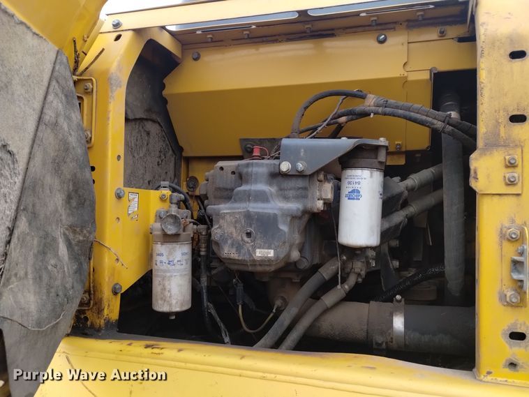 image for item DK8928 2012 Komatsu PC200LC-8  excavator