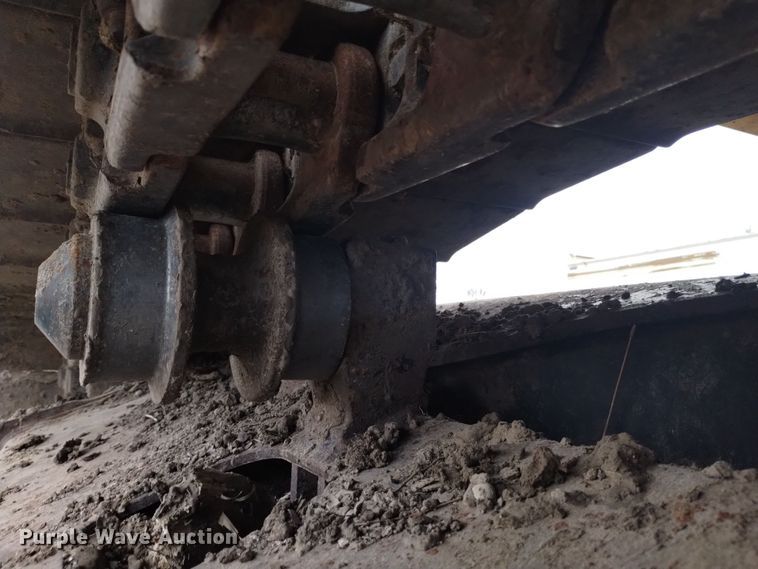 image for item DK8928 2012 Komatsu PC200LC-8  excavator