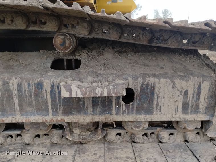 image for item DK8928 2012 Komatsu PC200LC-8  excavator