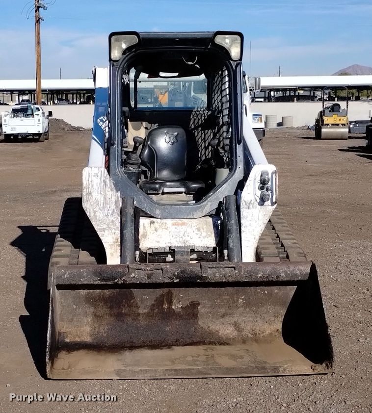 image for item DK8941 2018 Bobcat T595  tracked skid steer loader