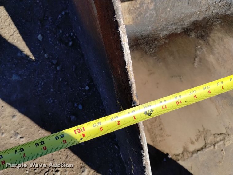 image for item DK8941 2018 Bobcat T595  tracked skid steer loader