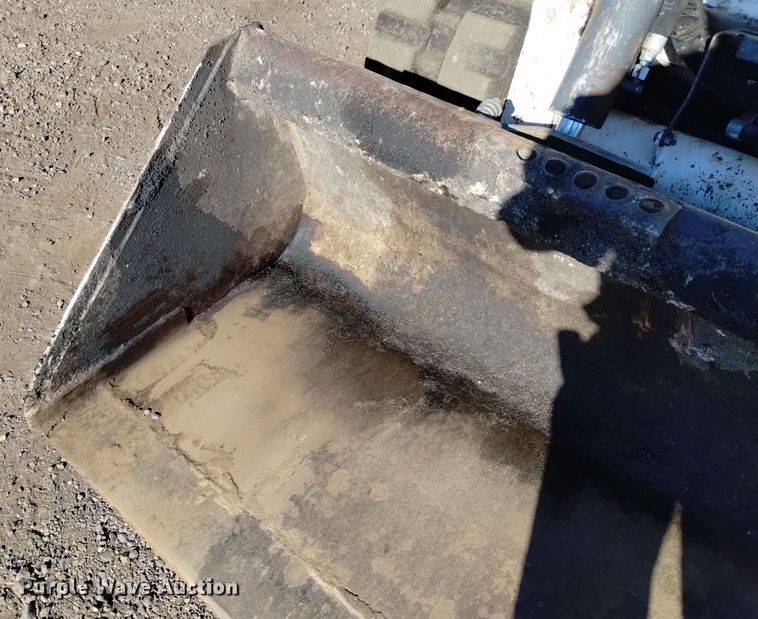 image for item DK8941 2018 Bobcat T595  tracked skid steer loader