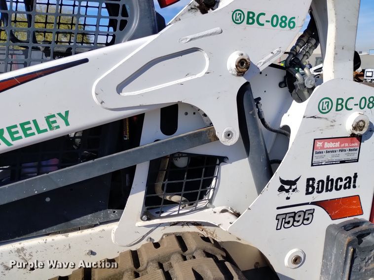image for item DK8941 2018 Bobcat T595  tracked skid steer loader