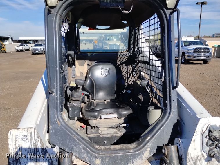 image for item DK8941 2018 Bobcat T595  tracked skid steer loader